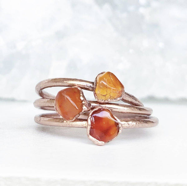 Karneol ring i kobber