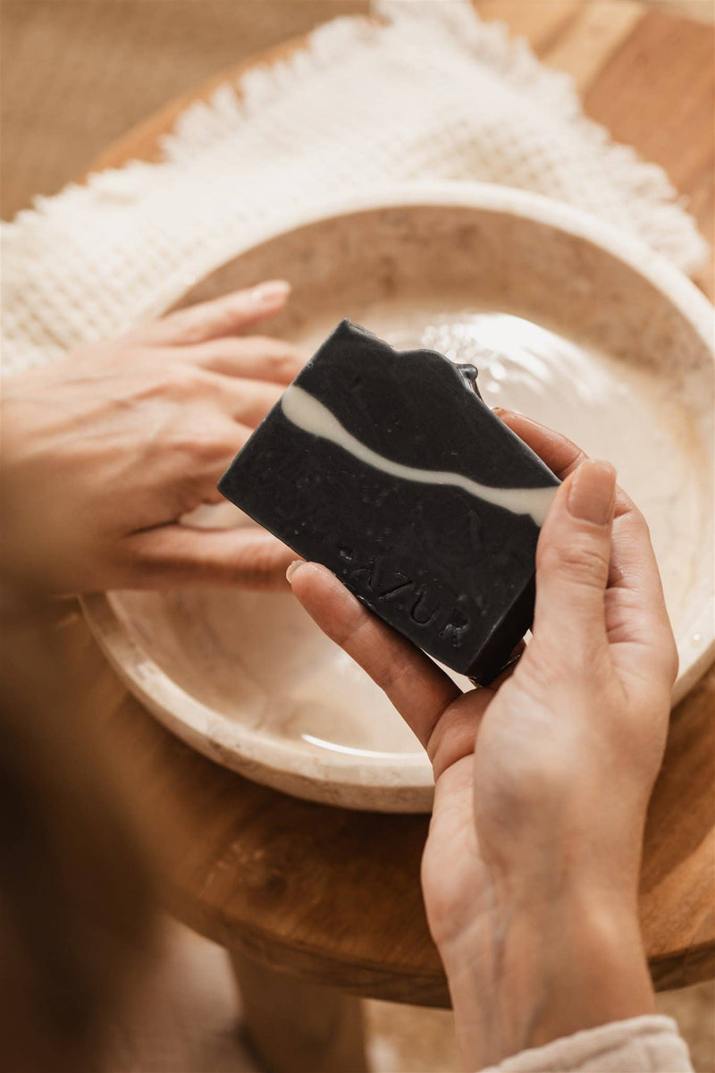 BLACK BEAUTY | natural face cleansing bar | purifying